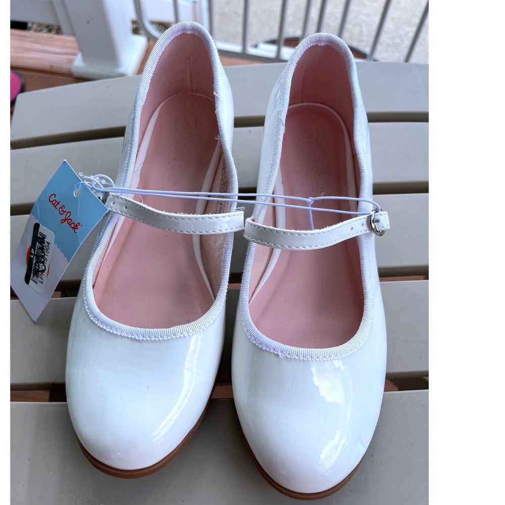Cat & Jack Avi Kids White Patent Mary Jane Dress Shoes Size 3 Buckle Strap NEW